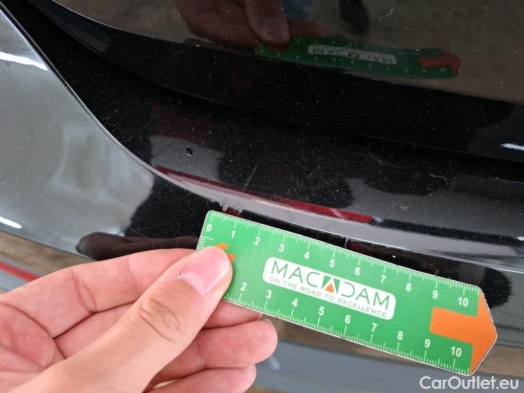  Audi  Q3 AUDI  / 2018 / 5P / SUV 35 TFSI 150 MHEV S TRONIC BUSINESS LINE #9