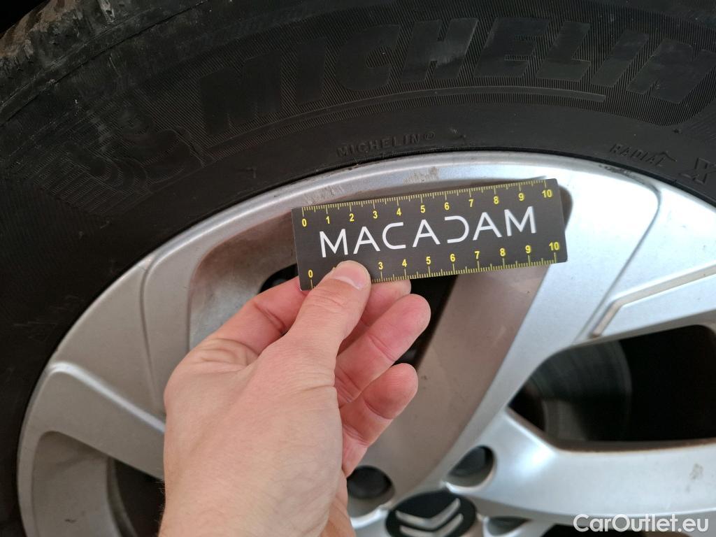  Citroen  C5 CITROEN  Aircross / 2022 / 5P / SUV Hybride rechargeable 225 e-EAT8 Feel #26