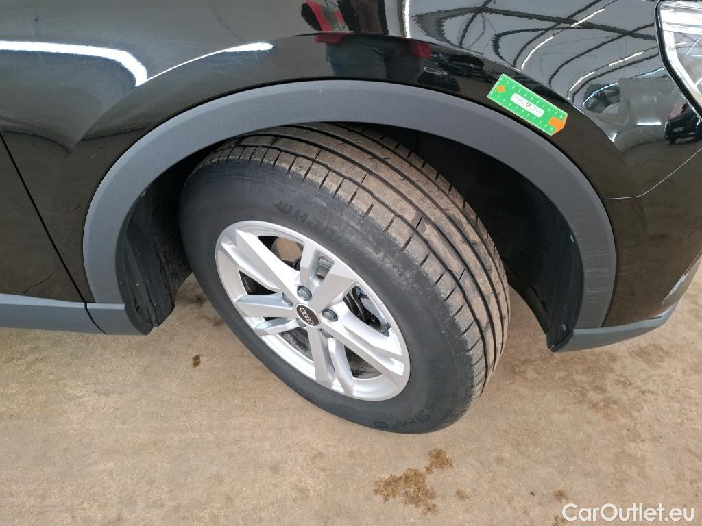  Audi  Q3 AUDI  / 2018 / 5P / SUV 35 TFSI 150 MHEV S TRONIC BUSINESS LINE #31