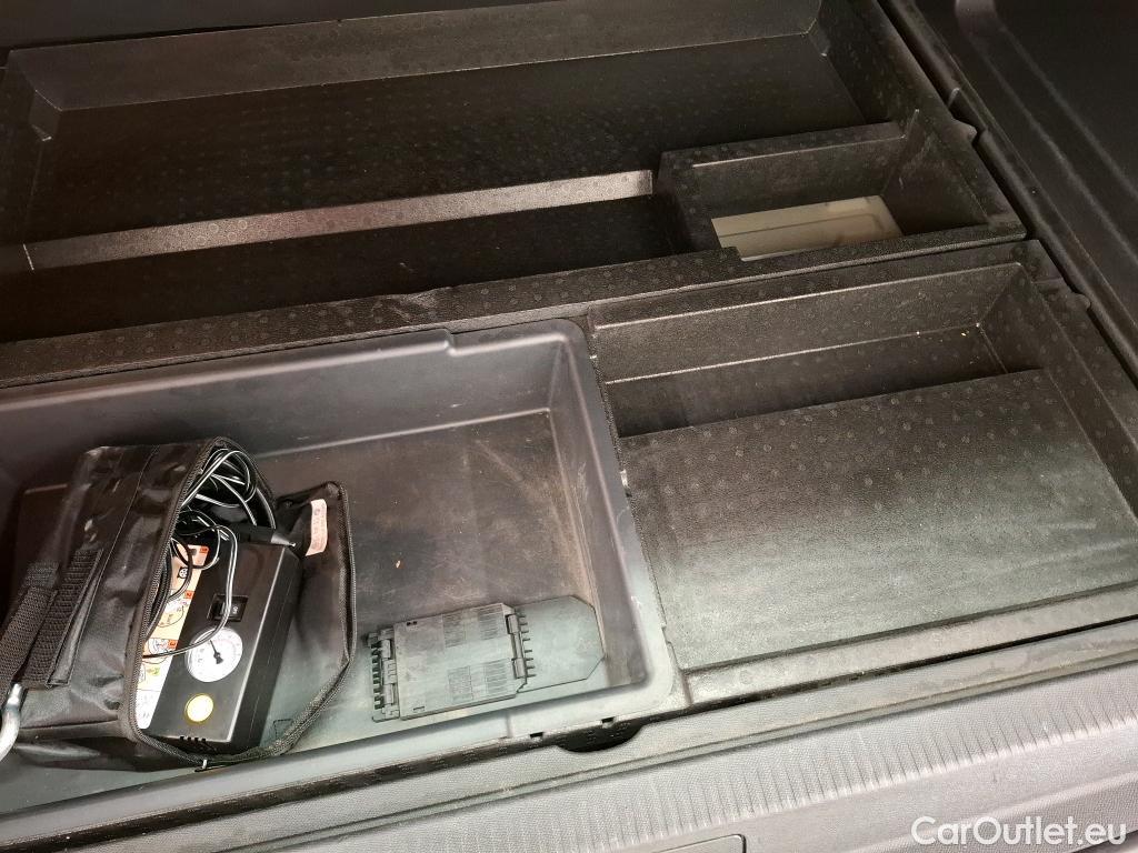  Citroen  C5 CITROEN  Aircross / 2018 / 5P / SUV Hybrid 225 ë-EAT8 Business #4