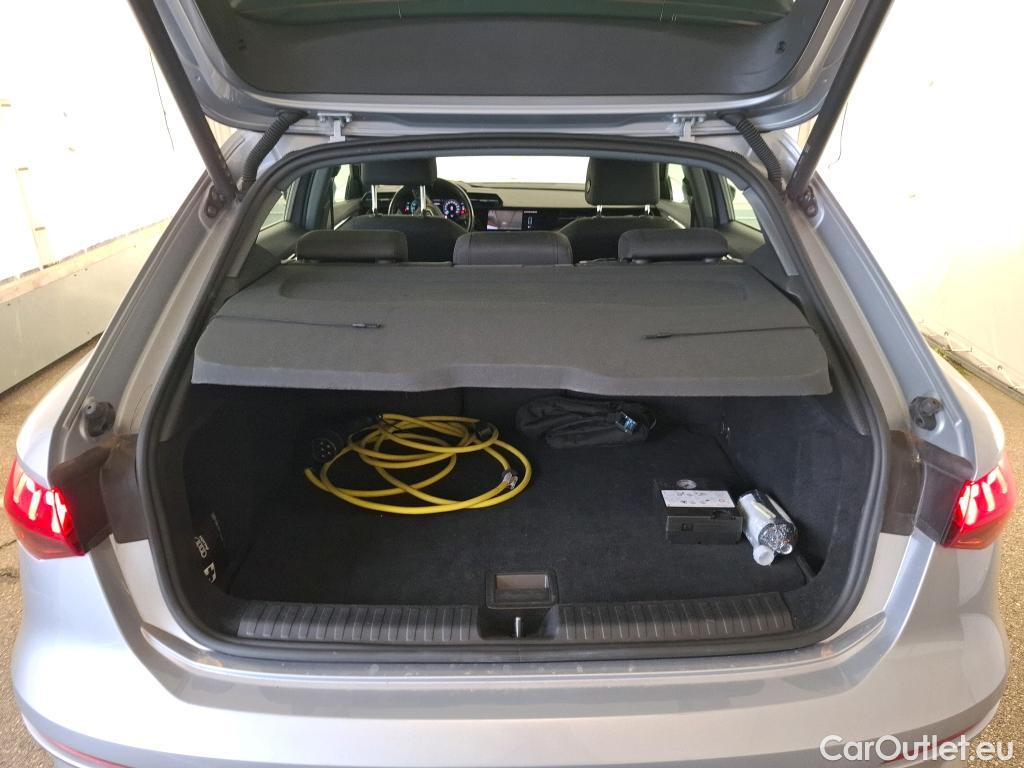  Audi  A3 AUDI  Sportback / 2020 / 5P / Berline 40 TFSI e 204 S Tronic Business Line #1