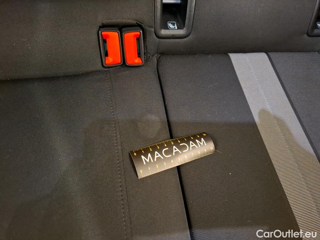  Audi  A3 AUDI  Sportback / 2020 / 5P / Berline 40 TFSI e 204 S Tronic Business Line #33