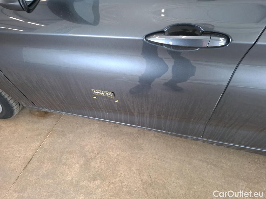  Bmw  Serie 2 BMW  Active Tourer / 2018 / 5P / monospace 225xe Business Design Auto #33