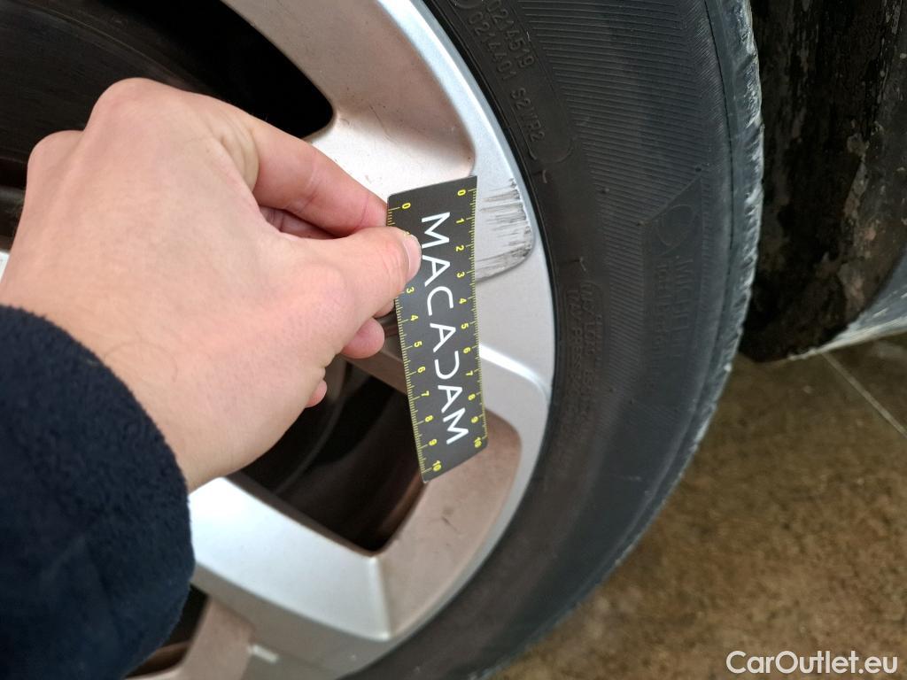  Citroen  C5 CITROEN  Aircross / 2022 / 5P / SUV Hybride rechargeable 225 e-EAT8 Feel #25