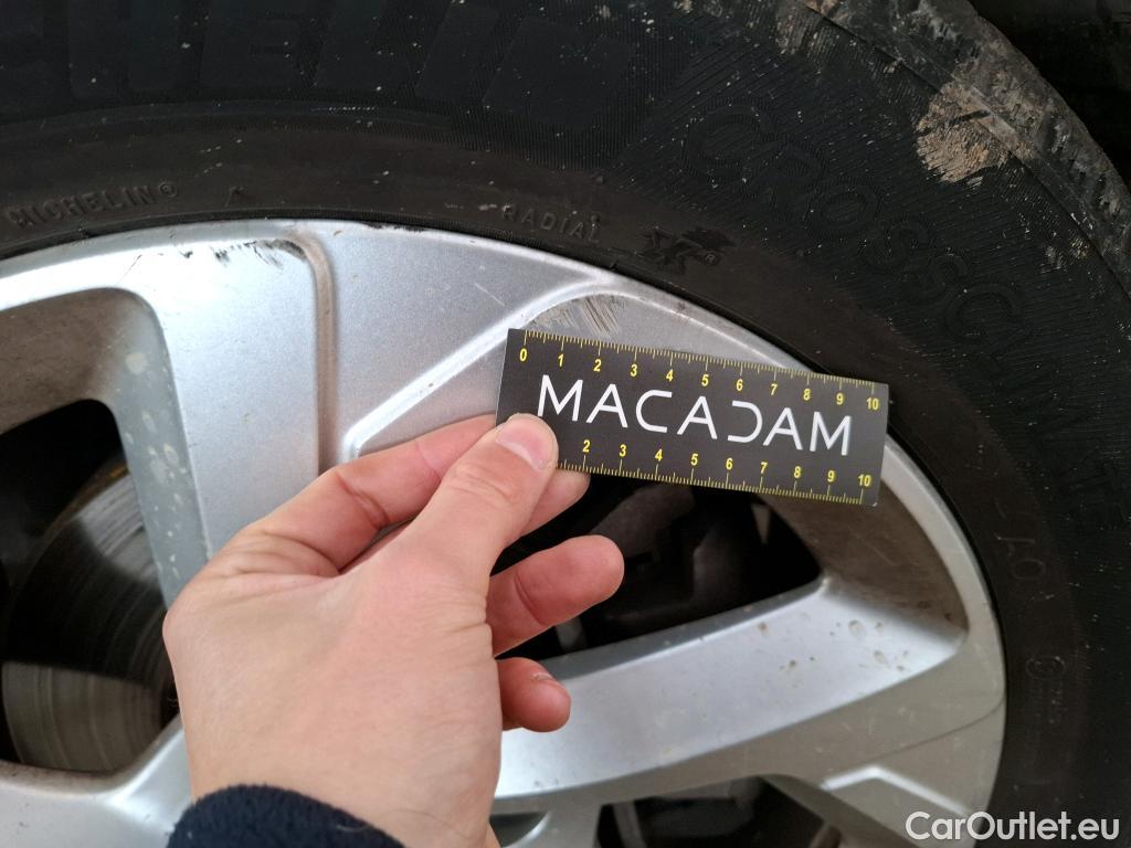  Citroen  C5 CITROEN  Aircross / 2022 / 5P / SUV Hybride rechargeable 225 e-EAT8 Feel #29