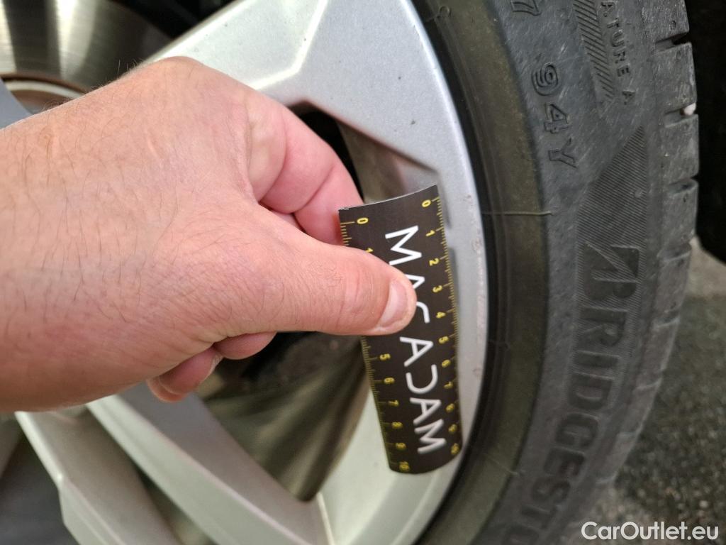  Audi  A3 AUDI  Sportback / 2020 / 5P / Berline 40 TFSI e 204 S Tronic Business Line #19