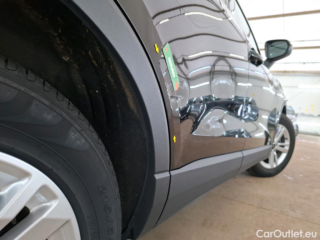  Audi  Q3 AUDI  / 2018 / 5P / SUV 35 TFSI 150 MHEV S TRONIC BUSINESS LINE #2