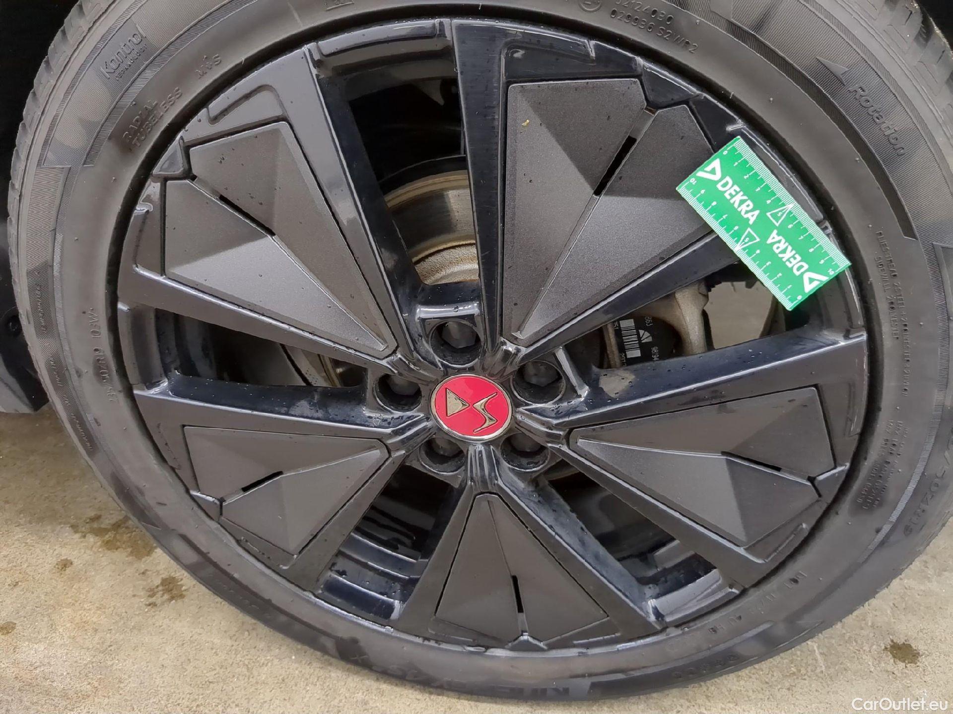  Citroen  DS 7 CROSSBACK 7 E-Tense 225 4x2 Performance Line 1.6 #6