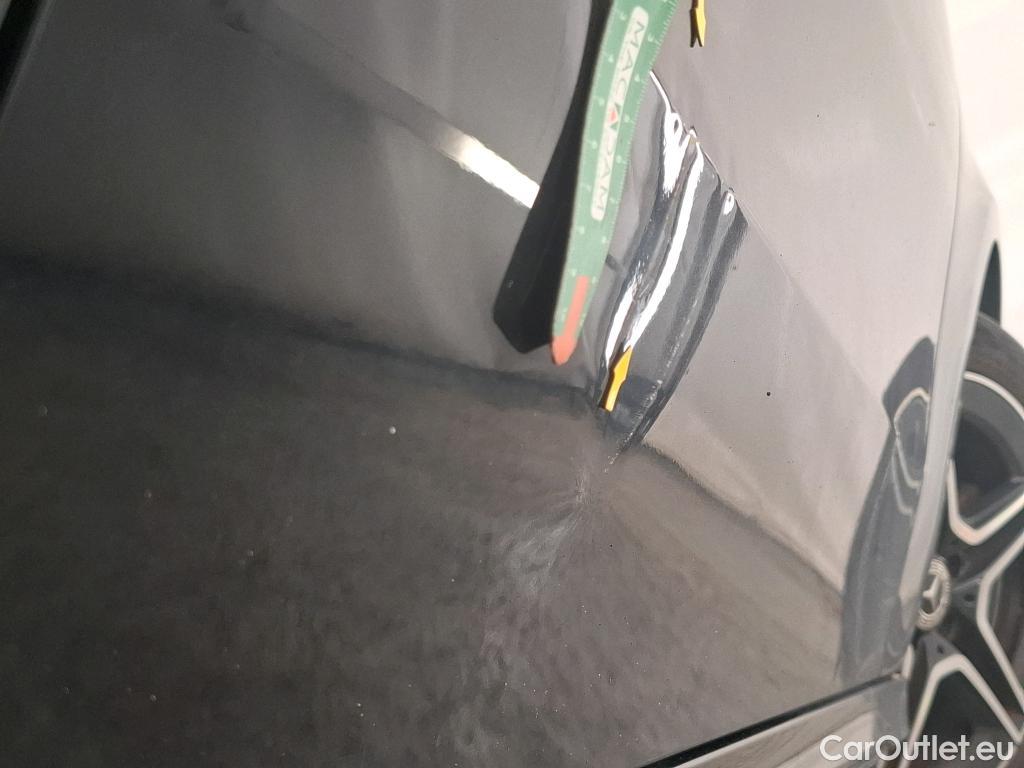  Mercedes  A-Klasse MERCEDES-BENZ Classe A Compact / 2018 / 5P / Berline A 250 e AMG Line 8G-DCT #4