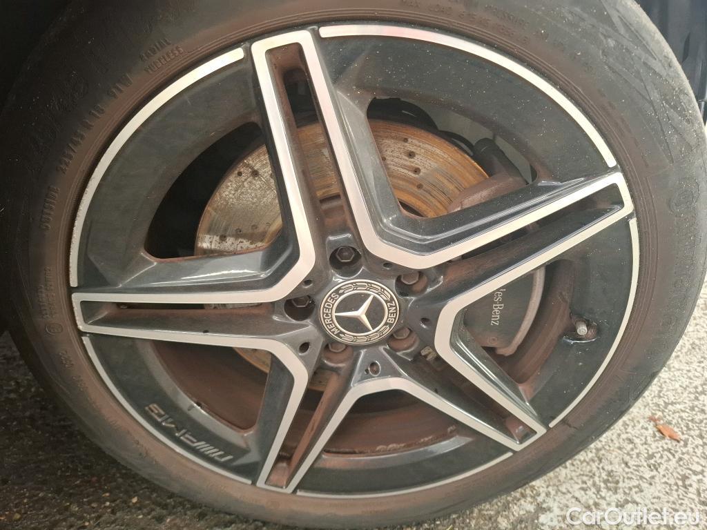  Mercedes  A-Klasse MERCEDES-BENZ Classe A Compact / 2018 / 5P / Berline A 250 e AMG Line 8G-DCT #26