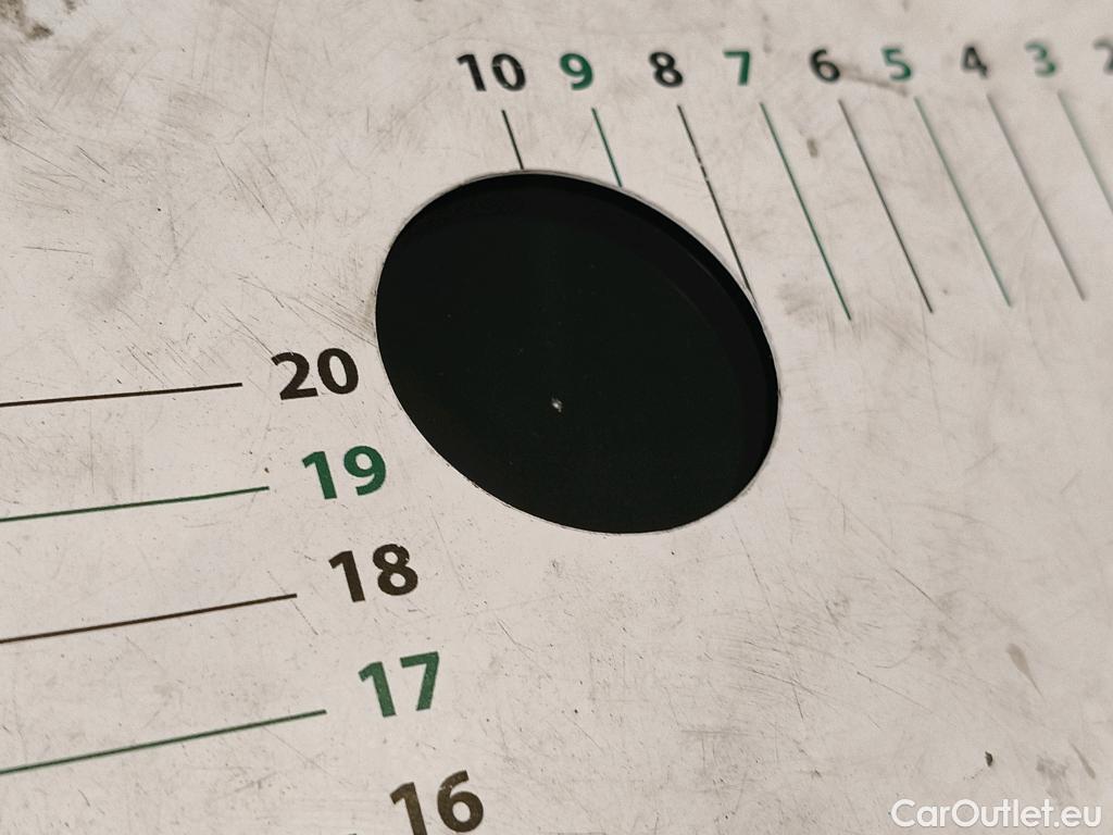  Hyundai  Konna HYUNDAI Kona / 2017 / 5P / SUV ELECTRIQUE 39 kWh 136 ch Intuitive #2