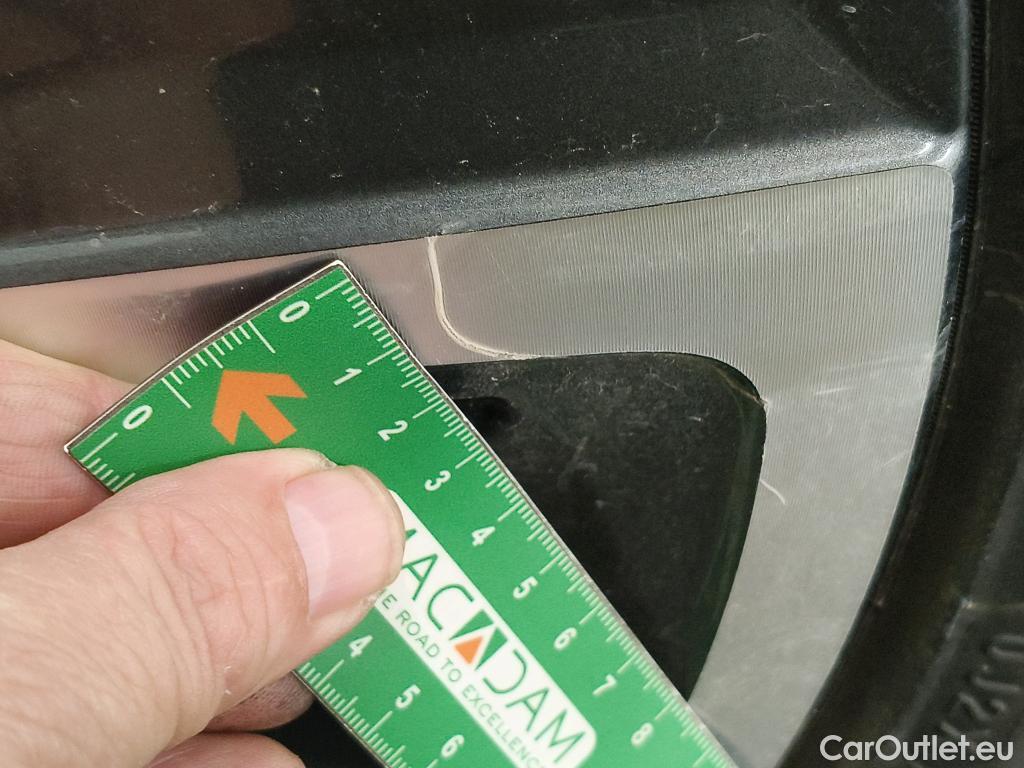  Hyundai  Konna HYUNDAI Kona / 2017 / 5P / SUV ELECTRIQUE 39 kWh 136 ch Intuitive #9