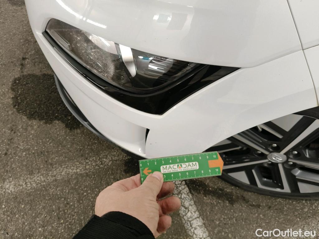  Hyundai  Konna HYUNDAI Kona / 2017 / 5P / SUV ELECTRIQUE 39 kWh 136 ch Intuitive #17