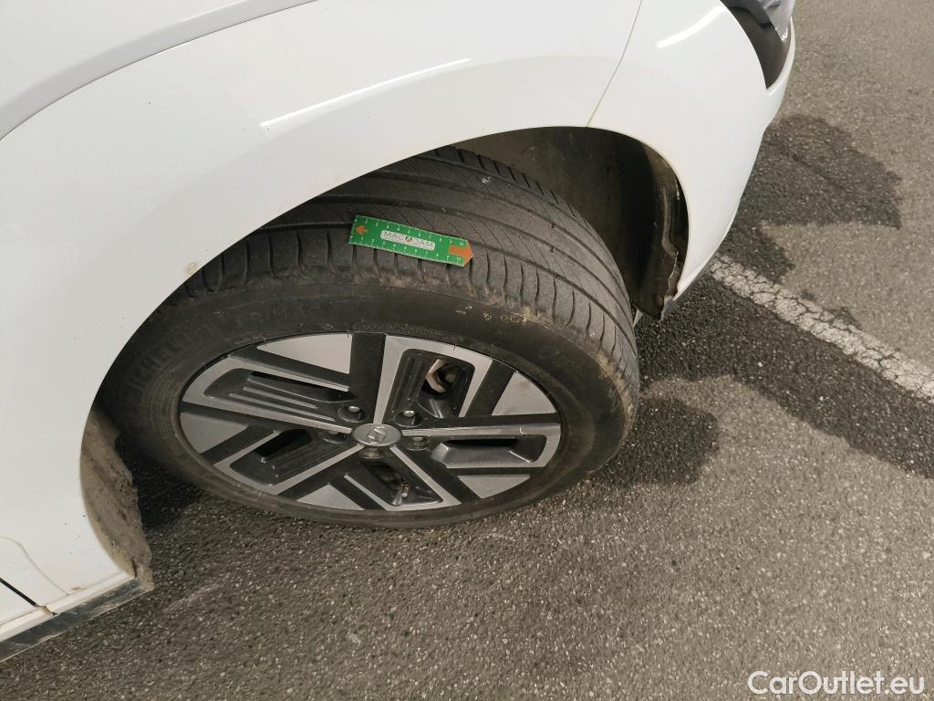  Hyundai  Konna HYUNDAI Kona / 2017 / 5P / SUV ELECTRIQUE 39 kWh 136 ch Intuitive #8