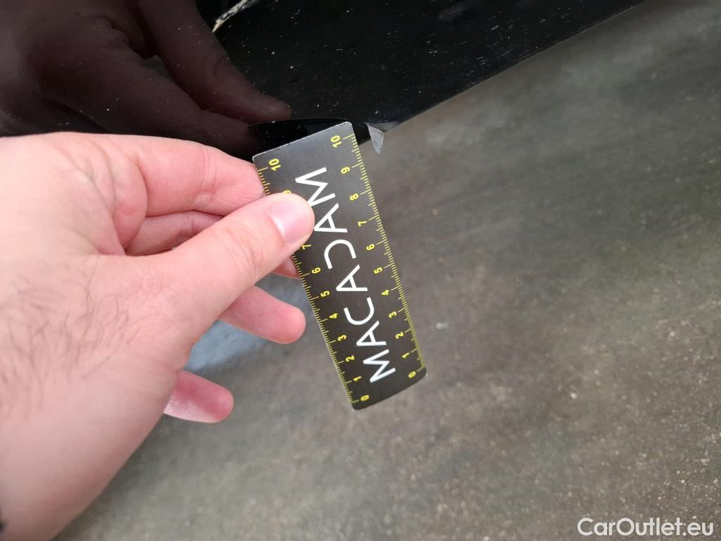  KIA  Sportage KIA  / 2021 / 5P / SUV 1.6 T-GDI 265 PHEV AUTO 4WD DESIGN #2