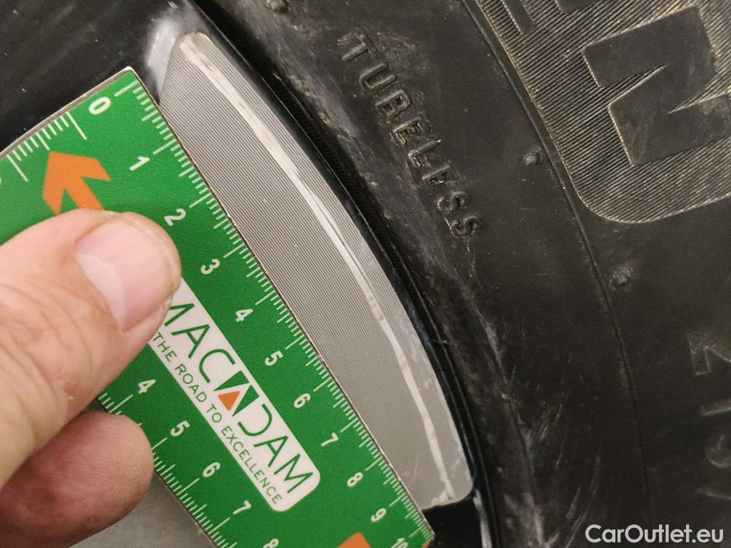  Hyundai  Konna HYUNDAI Kona / 2017 / 5P / SUV ELECTRIQUE 39 kWh 136 ch Intuitive #6