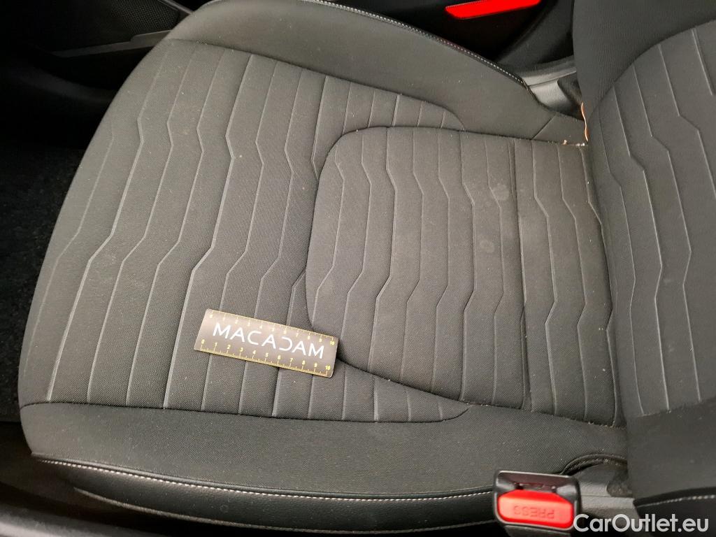  KIA  Sportage KIA  / 2021 / 5P / SUV 1.6 T-GDI 265 PHEV AUTO 4WD DESIGN #7