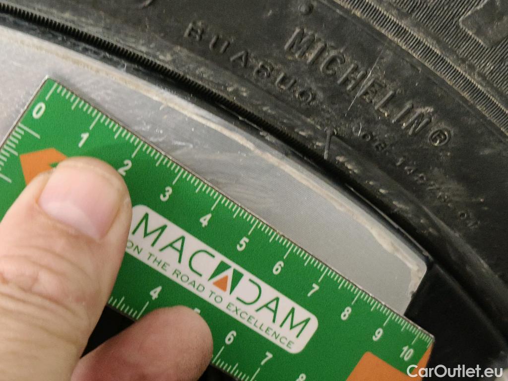  Hyundai  Konna HYUNDAI Kona / 2017 / 5P / SUV ELECTRIQUE 39 kWh 136 ch Intuitive #5