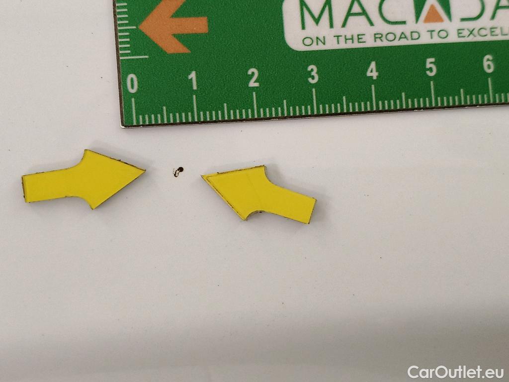  Hyundai  Konna HYUNDAI Kona / 2017 / 5P / SUV ELECTRIQUE 39 kWh 136 ch Intuitive #16