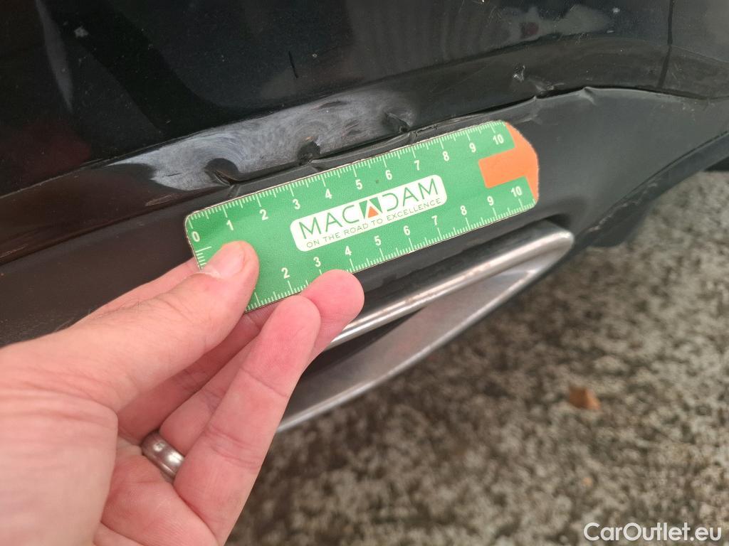  Mercedes  A-Klasse MERCEDES-BENZ Classe A Compact / 2018 / 5P / Berline A 250 e AMG Line 8G-DCT #10