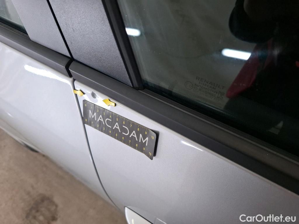  Renault  Clio  V Business 1.6 E-TECH Hybrid 140CV BVA6 E6d #9