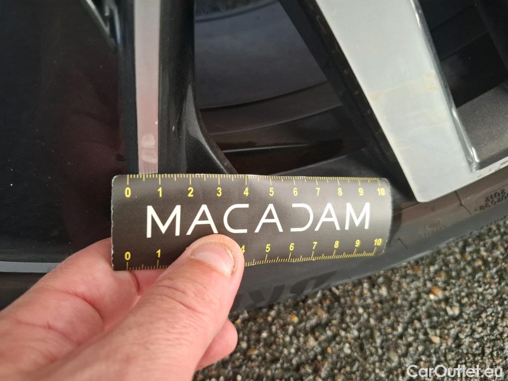  Skoda  Octavia SKODA  Combi / 2020 / 5P / Break 1.4 TSI PHEV iV 204 DSG6e Business #69