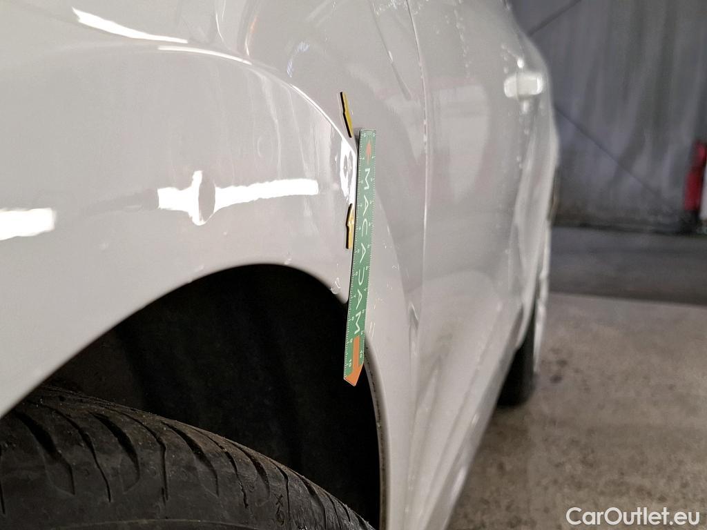  Renault  Clio RENAULT  / 2019 / 5P / Berline Business TCe 100 GPL -21 #5