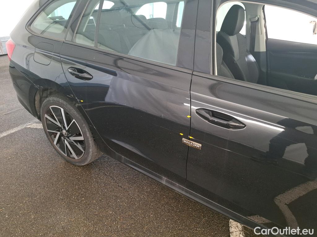  Skoda  Octavia SKODA  Combi / 2020 / 5P / Break 1.4 TSI PHEV iV 204 DSG6e Business #30