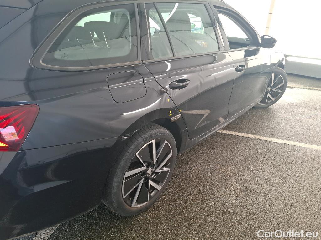  Skoda  Octavia SKODA  Combi / 2020 / 5P / Break 1.4 TSI PHEV iV 204 DSG6e Business #23
