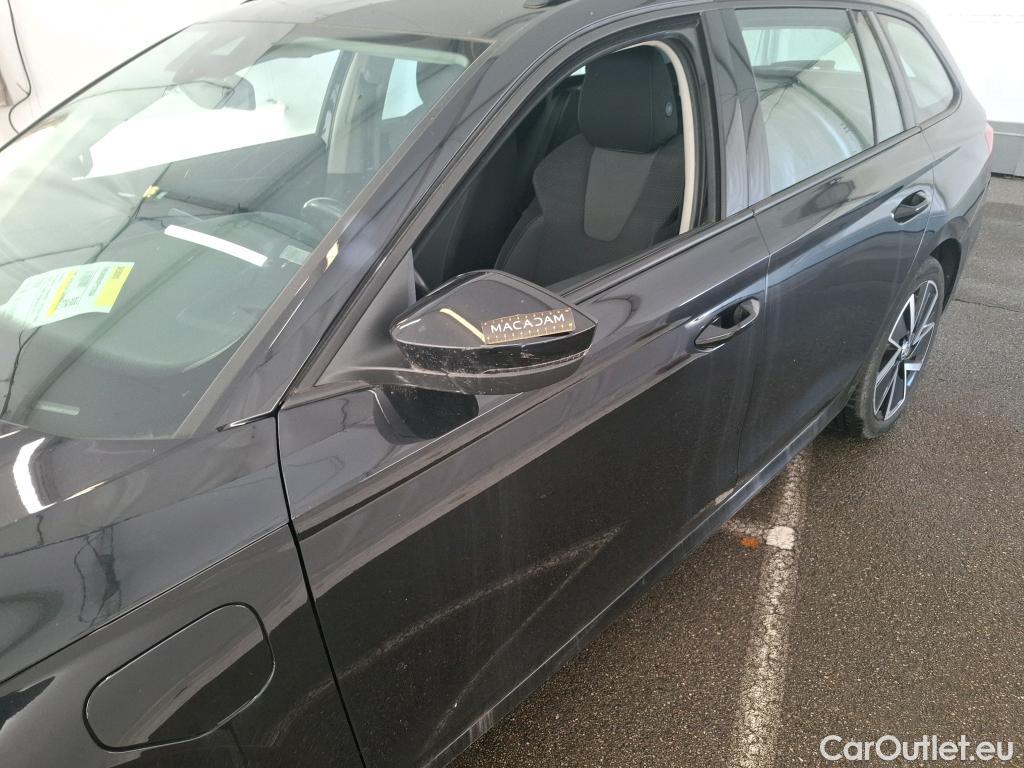  Skoda  Octavia SKODA  Combi / 2020 / 5P / Break 1.4 TSI PHEV iV 204 DSG6e Business #65