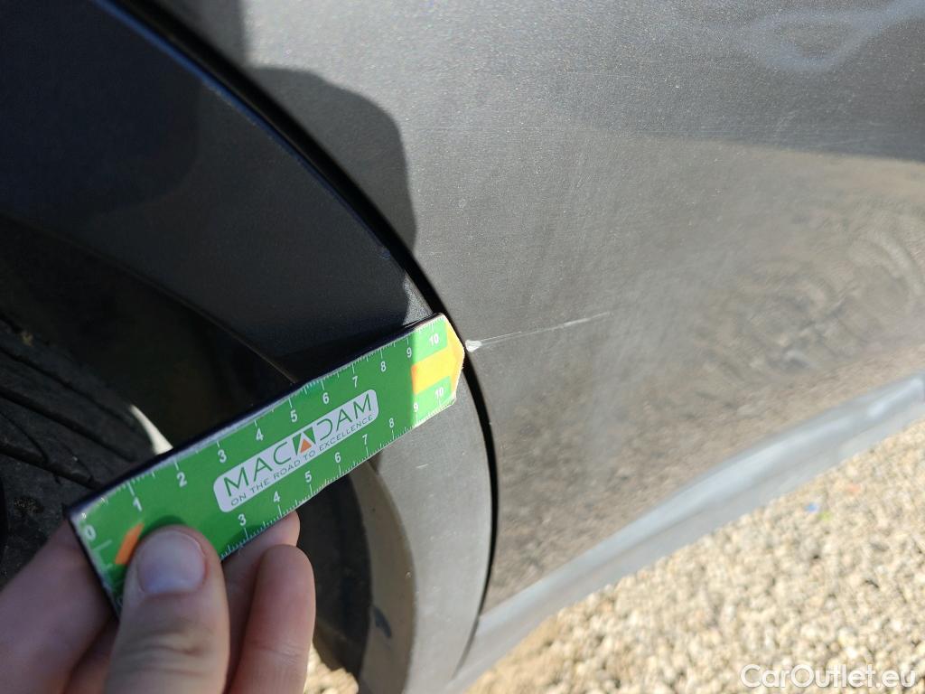  Bmw  X1 BMW  sDrive18i #10