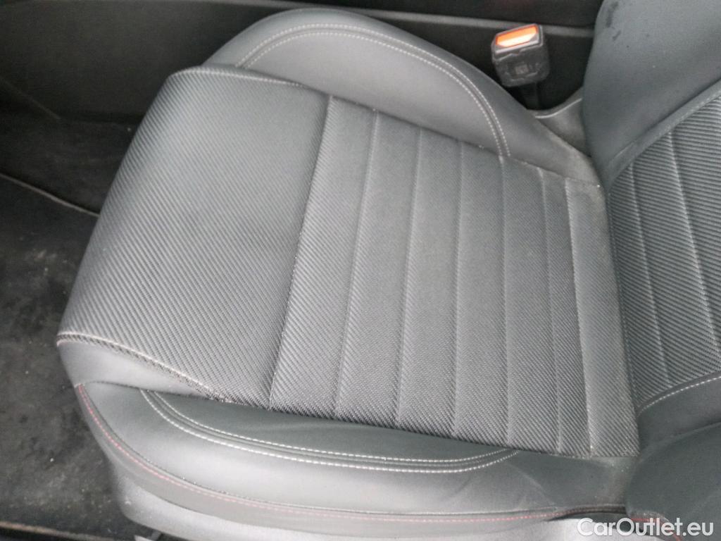  Alfa Romeo  TONALE Alfa Romeo  / 2022 / 5P / todoterreno 1.5 MHEV GASOLINA 130 CV SPRINT FWD #8