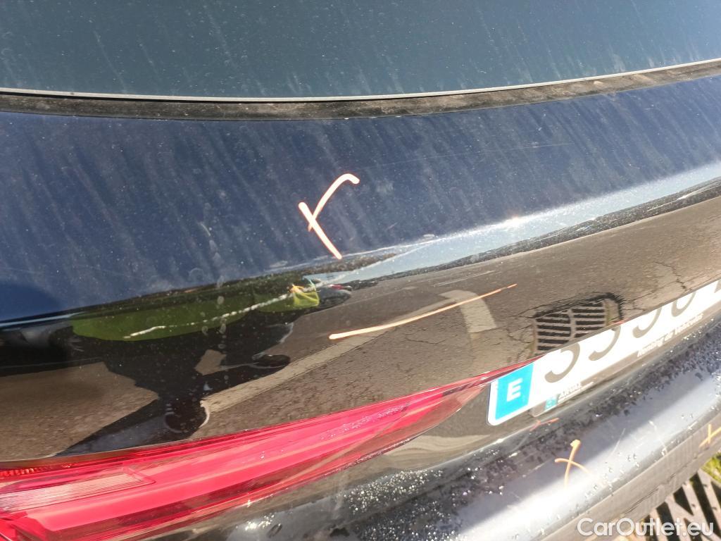  Bmw  Serie 1 BMW  / 2019 / 5P / berlina con portón 118d #24