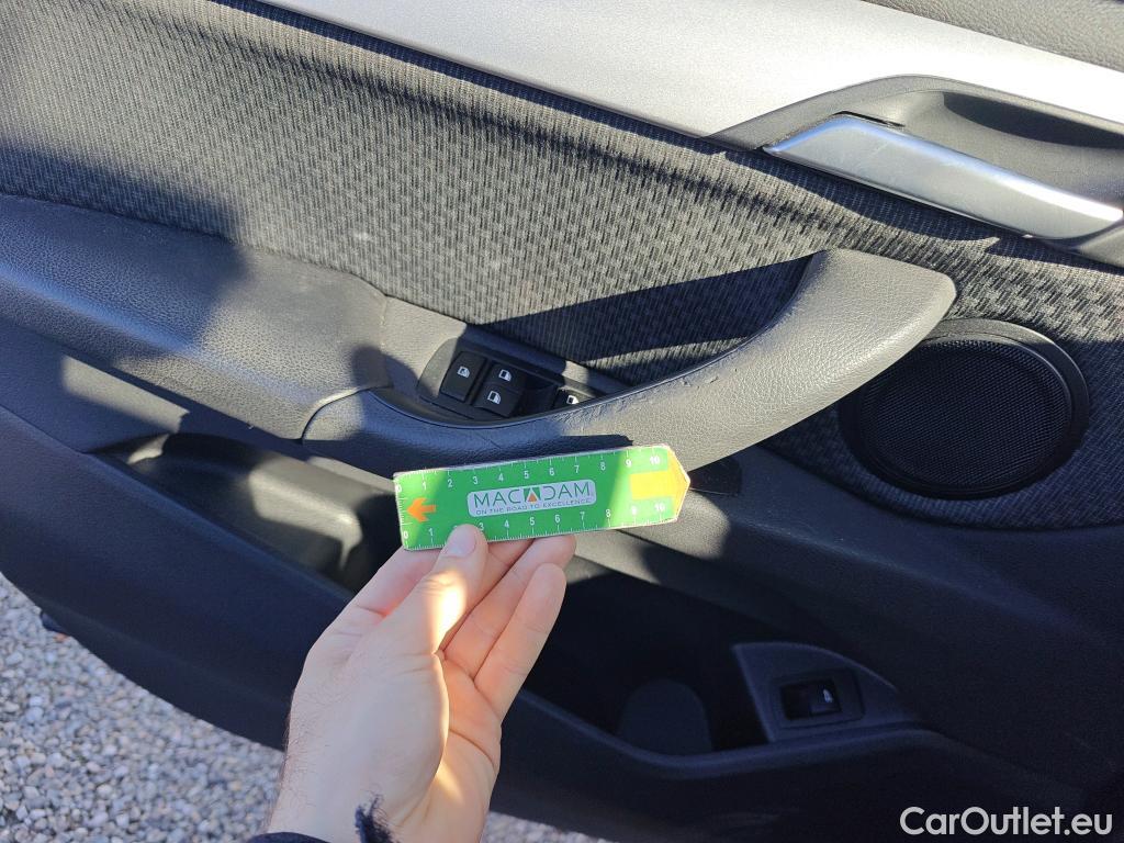  Bmw  X1 BMW  sDrive18i #17