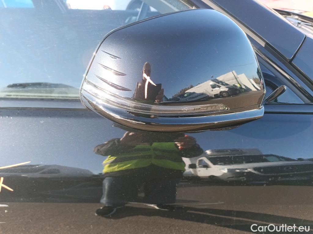  Bmw  Serie 1 BMW  / 2019 / 5P / berlina con portón 118d #15