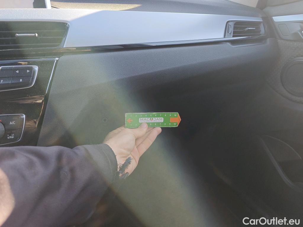  Bmw  X1 BMW  sDrive18i #15