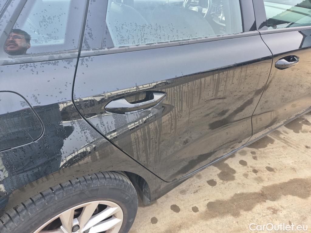  Audi  A3 AUDI  / 2020 / 5P / berlina con portón Sportback 30 TFSI 81kW (110CV) S tronic #19