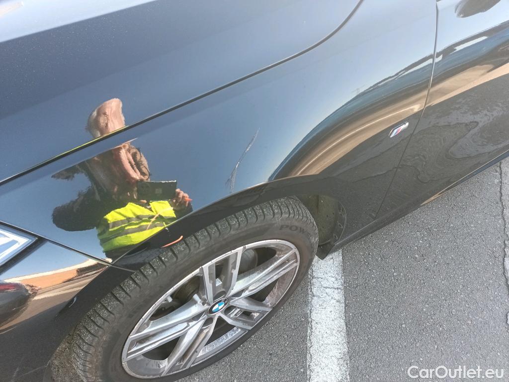  Bmw  Serie 1 BMW  / 2019 / 5P / berlina con portón 118d #11