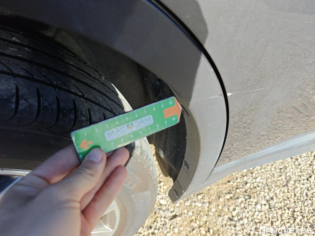  Bmw  X1 BMW  sDrive18i #30