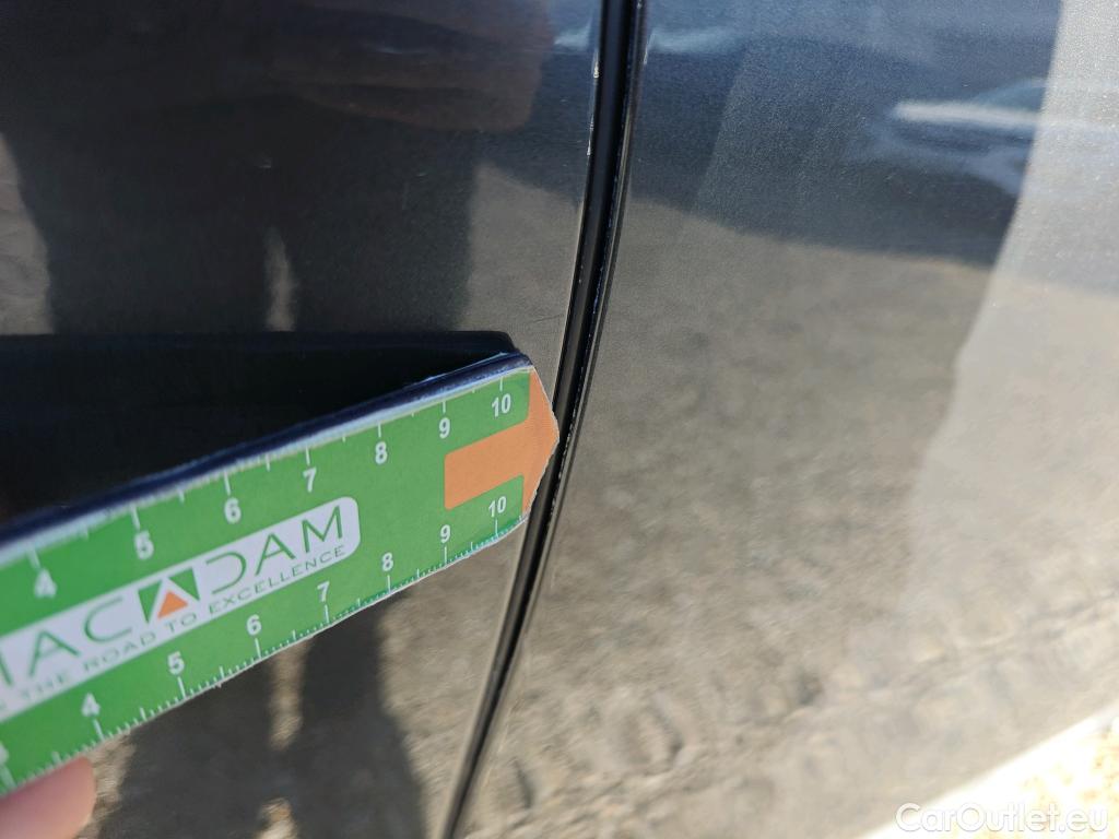  Bmw  X1 BMW  sDrive18i #3