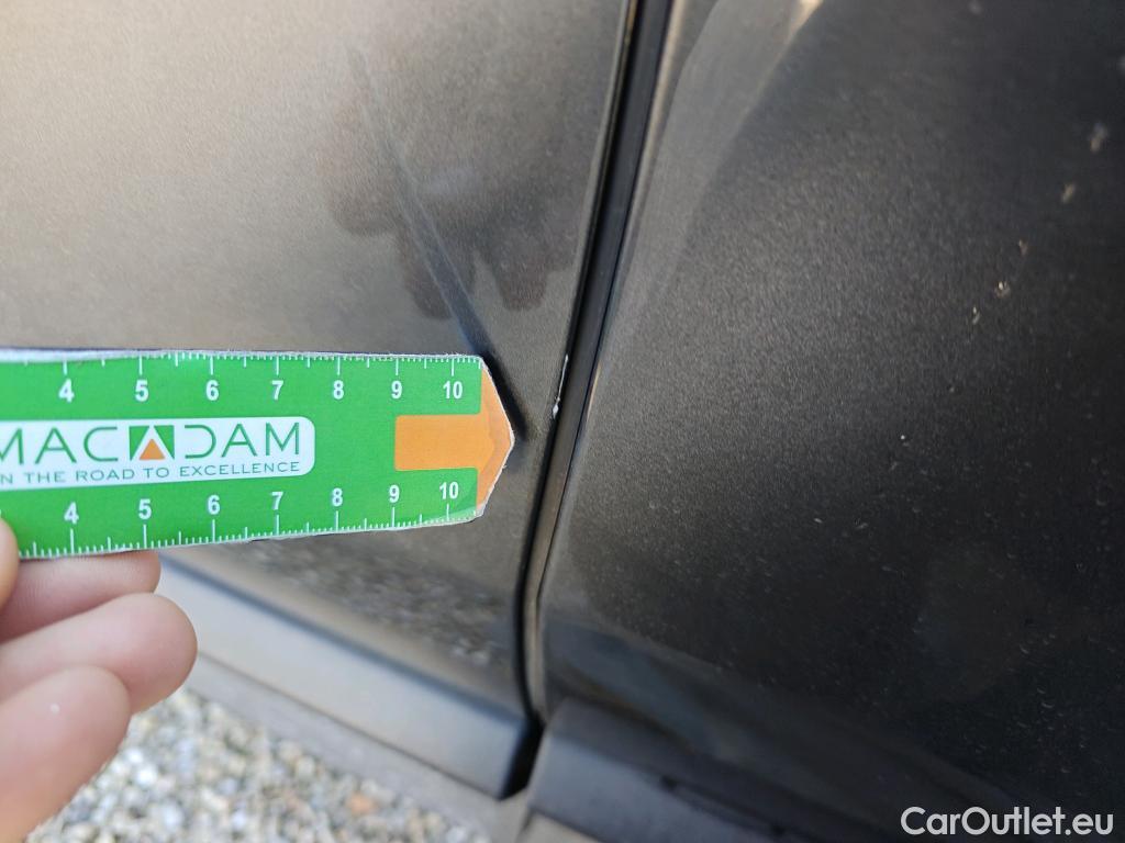  Bmw  X1 BMW  sDrive18i #8