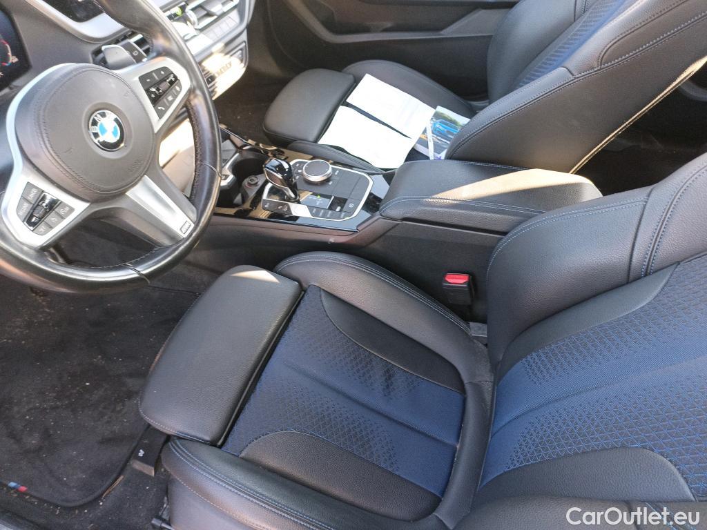  Bmw  Serie 1 BMW  / 2019 / 5P / berlina con portón 118d #18