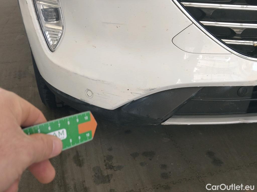  Ford  Kuga FORD  / 2019 / 5P / todoterreno Titanium 2.5 Duratec FHEV 140kW Auto #20