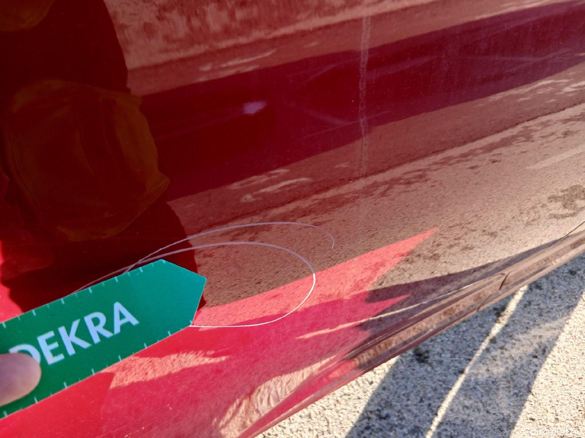  Hyundai  Konna HYUNDAI Kona / 2020 / 5P / todoterreno 150kW EV Tecno 2C #27