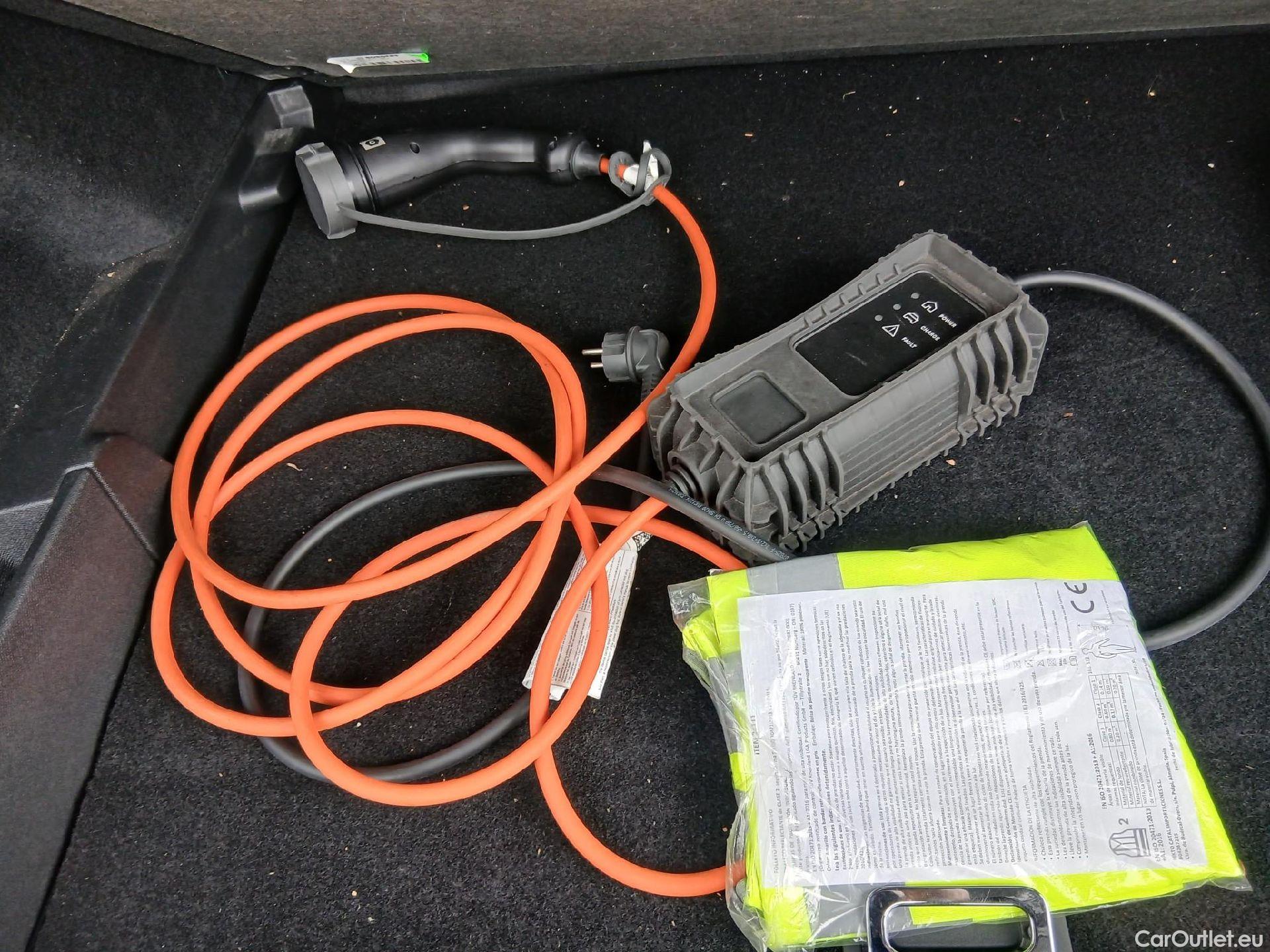  DS  DS7 DS DS 7 Crossback E-Tense / 2017 / 5P / todoterreno 1.6 E-Tense 225 PERFORMANCE LINE + Auto #3