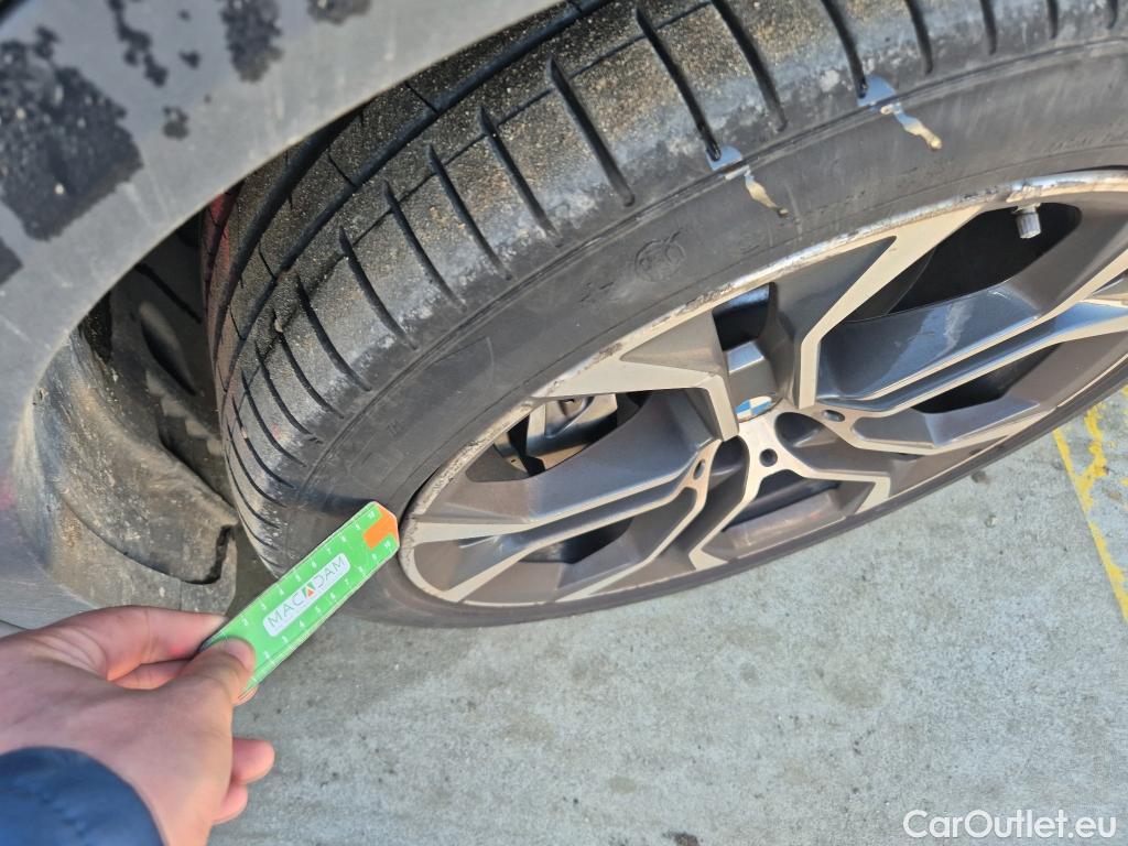  Bmw  X5 BMW  / 2018 / 5P / todoterreno xDrive45e (AC) #9