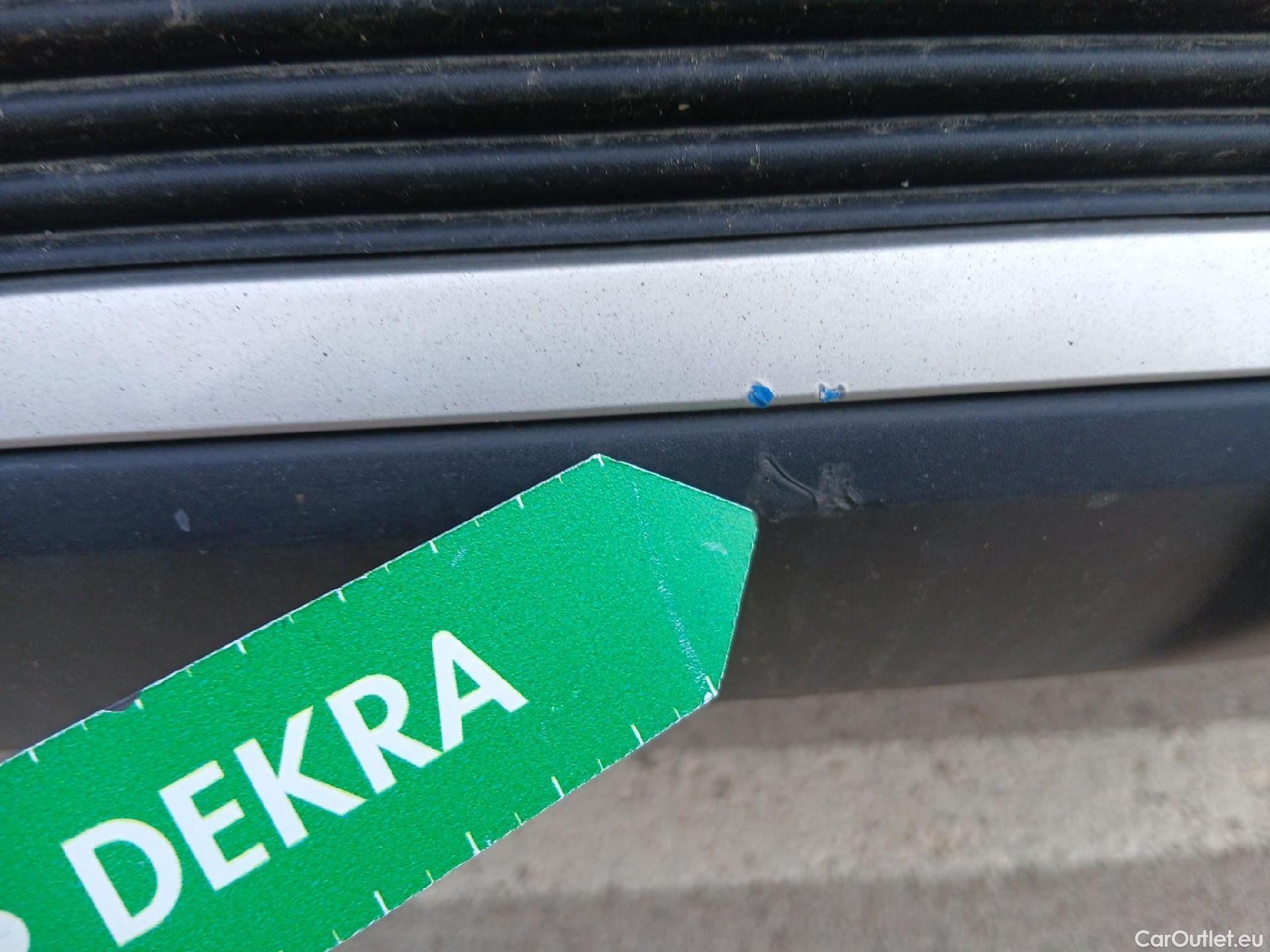  DS  DS7 DS DS 7 Crossback E-Tense / 2017 / 5P / todoterreno 1.6 E-Tense 225 PERFORMANCE LINE + Auto #26