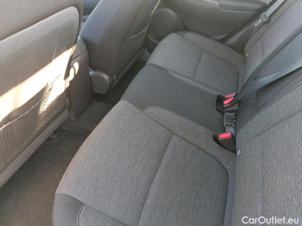  Hyundai  Konna HYUNDAI Kona / 2017 / 5P / todoterreno EV 100kW Klass 305km #19