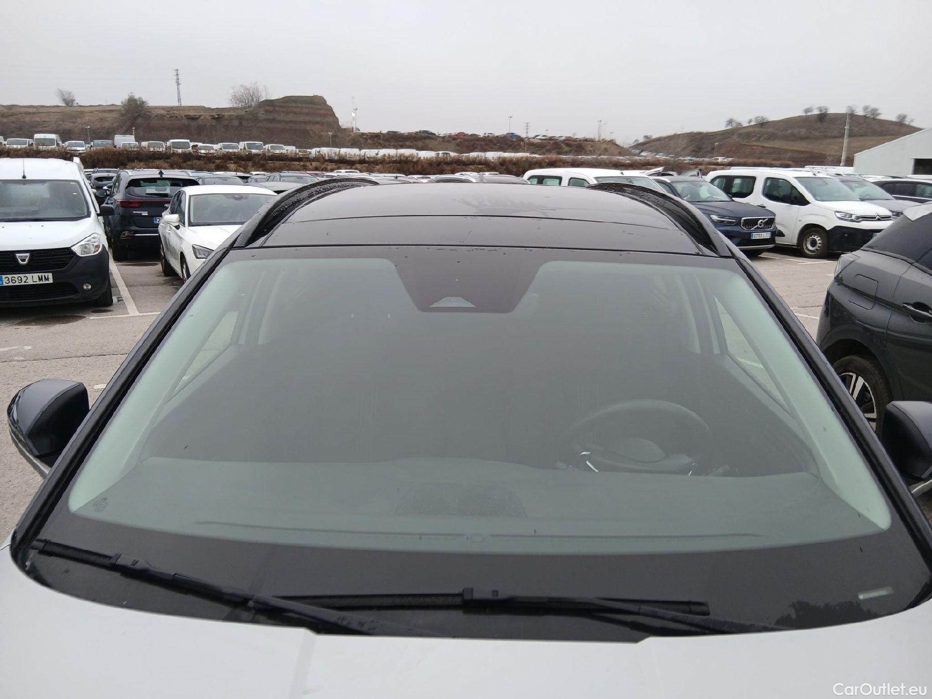  Hyundai  Tucson HYUNDAI  / 2020 / 5P / todoterreno 1.6 TGDI 169kW HEV Tecno Sky Auto #4