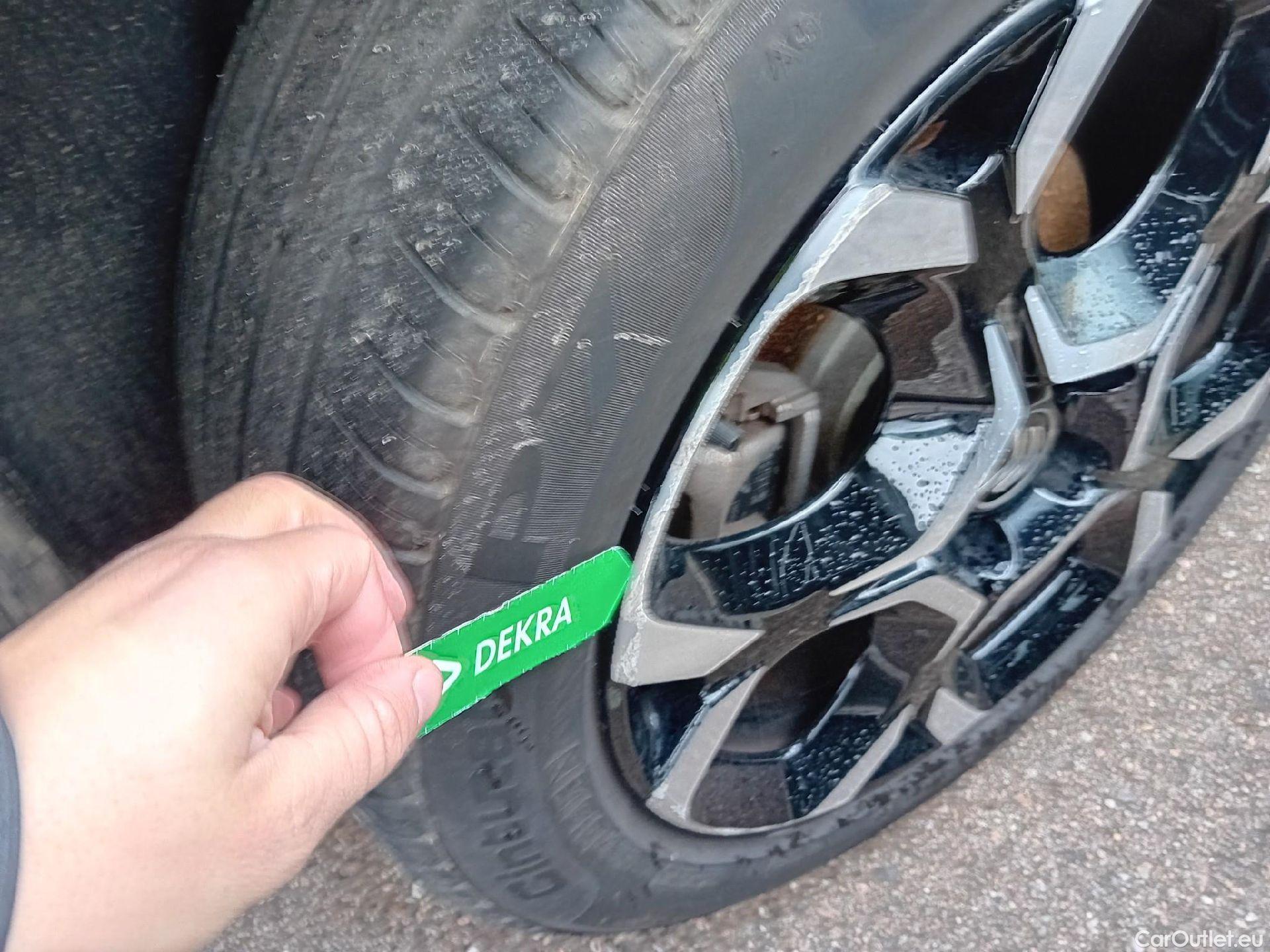  Citroen  C5 CITROEN  Aircross Hybrid / 2022 / 5P / todoterreno 225 e-EAT8 Feel Pack #28